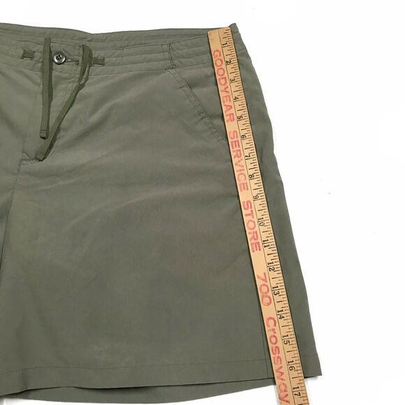PATAGONIA Inter-Continental Cargo Shorts Women 10 L Military Olive Green Nylon - Picture 13 of 15